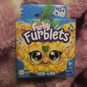 Furby Hoo Lah Animal Figure